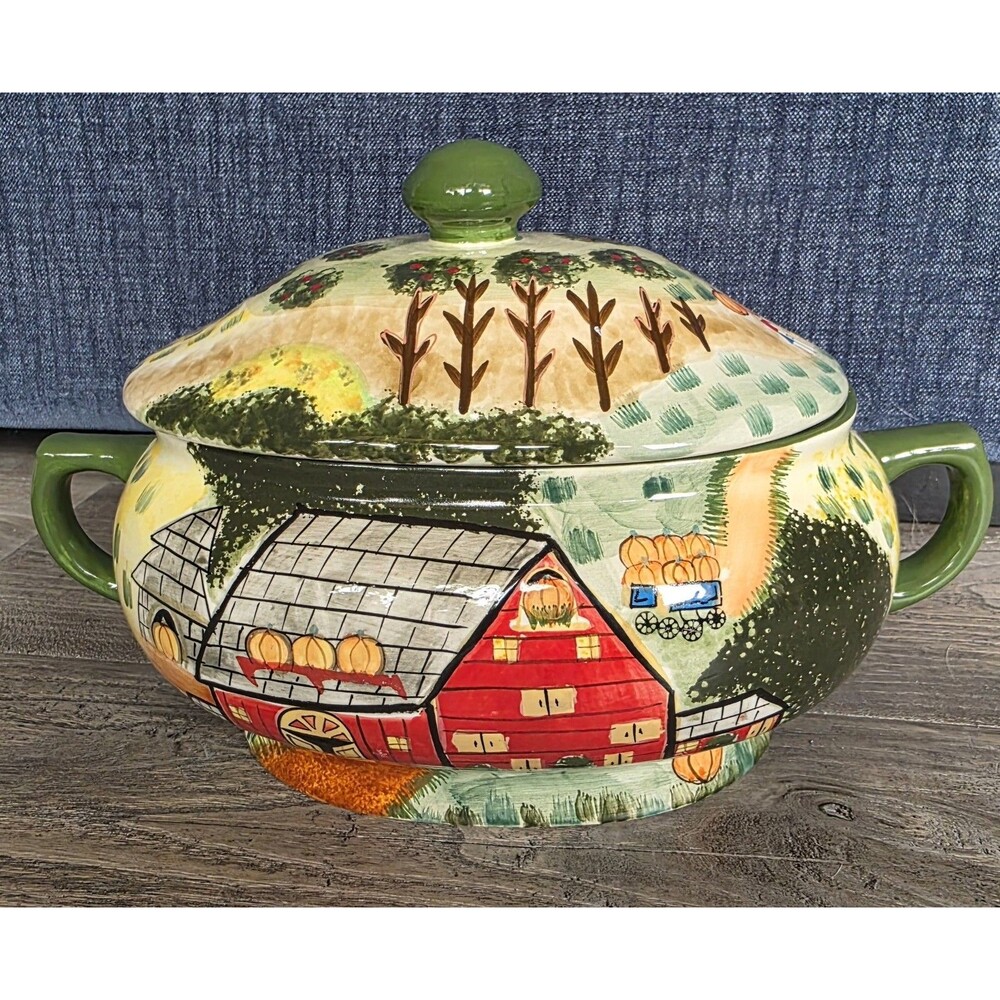 WCL  Soup Tureen 3 Quart Autumn Fall Farm Harvest Pumpkin Apple Dining